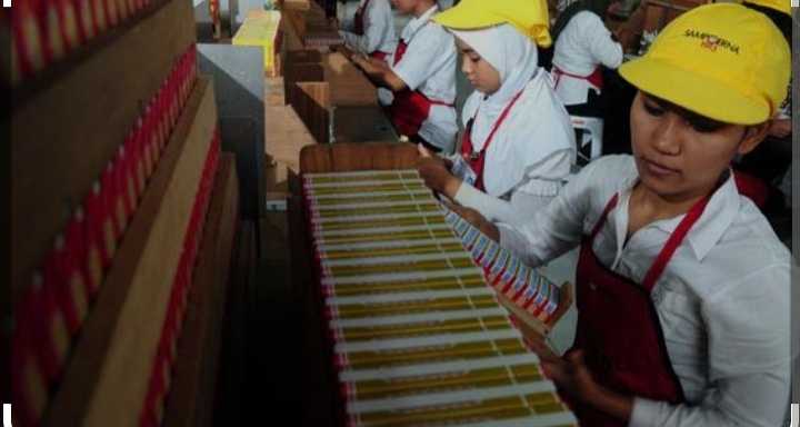 Investasi pabrik rokok, serap tenaga kerja di desa